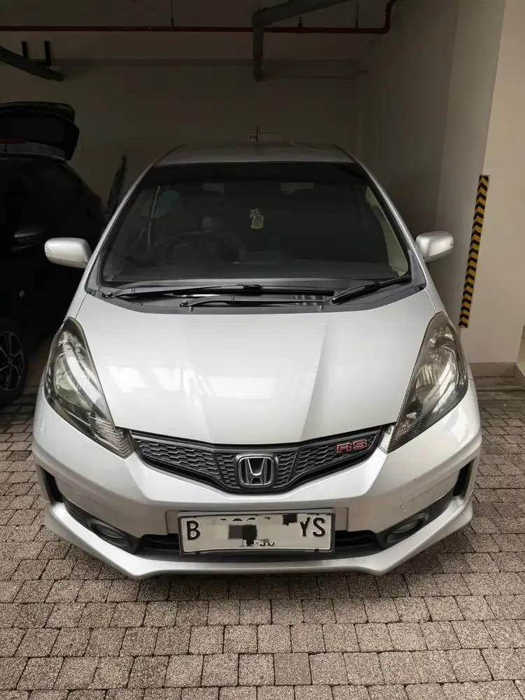 Jazz rs matic 2013 Rare item low km