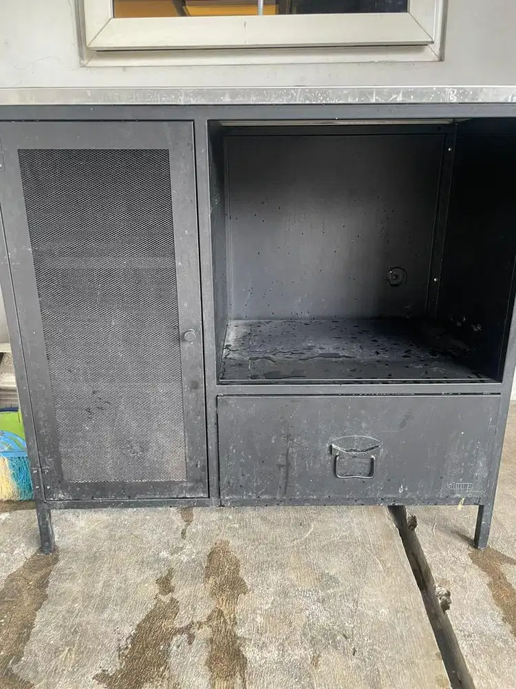 DIJUAL CEPAT. Rak/Lemari Serbaguna