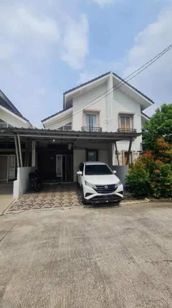 Di jual rumah 1.5 lantai dalam perumahan di tambun Utara