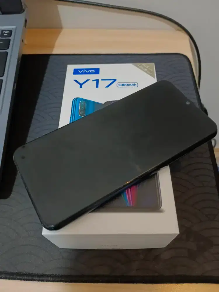 Vivo Y17 4/128gb