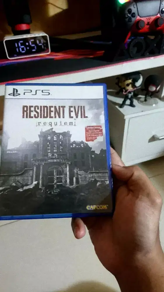 BD/Kaset PS5 Resident Evil Requiem (RE 9) Seken Ori Fullset Like New