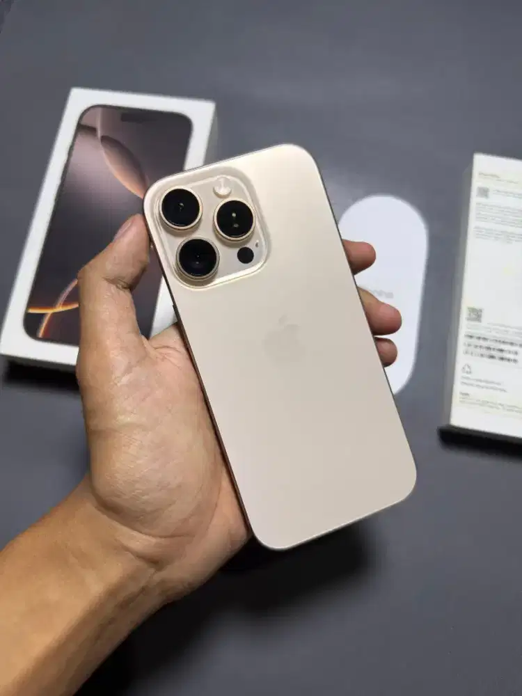 iPhone 16 Pro 128Gb iBox Garansi Aktif Sampai Agustus 2026