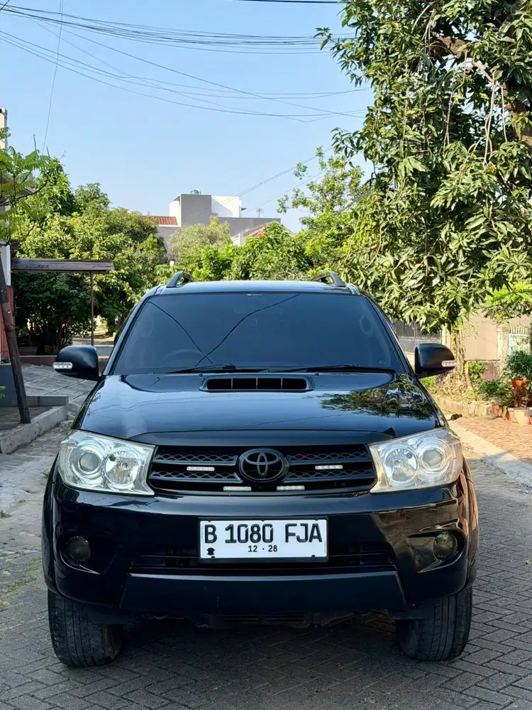 Toyota Fortuner 2008 Bensin