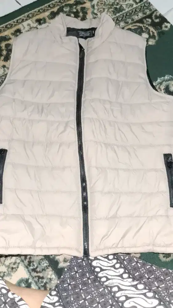 Rompi vest motor penahanan angin