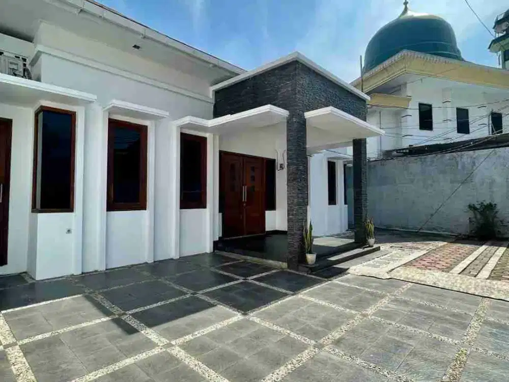 Rumah sewa mampang prapatan deka blok M jakarta selatan