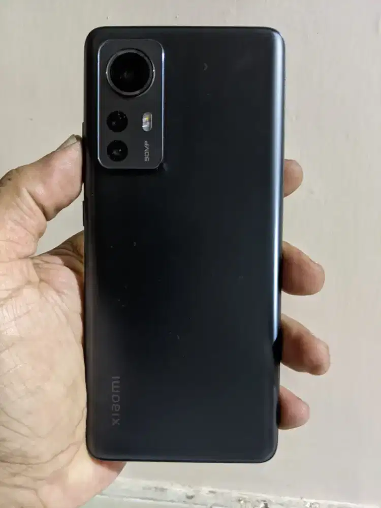 xiaomi 12 5g ram 8/256gb minus garis