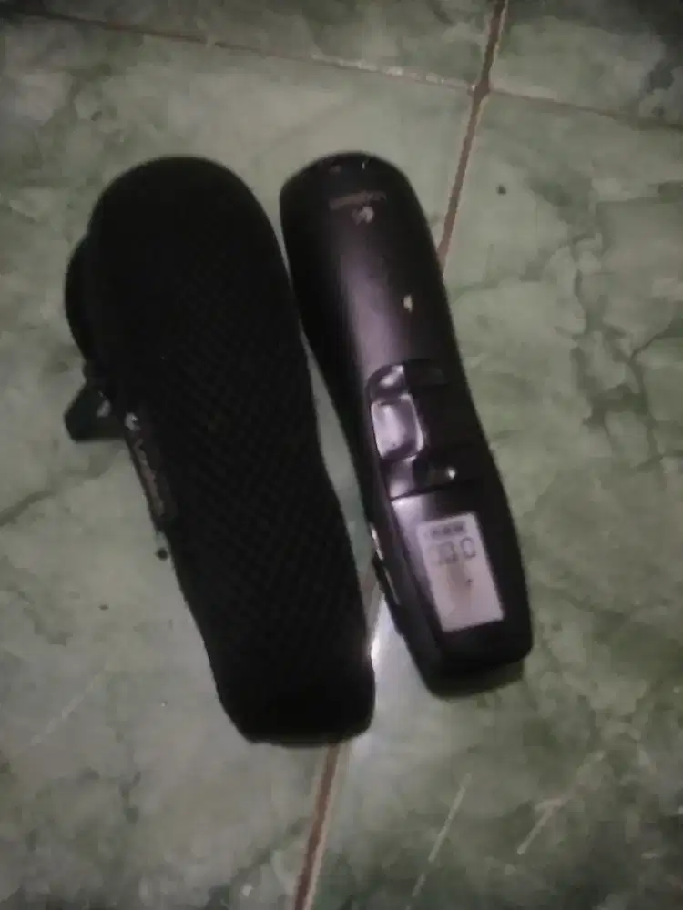 pointer logitech R800