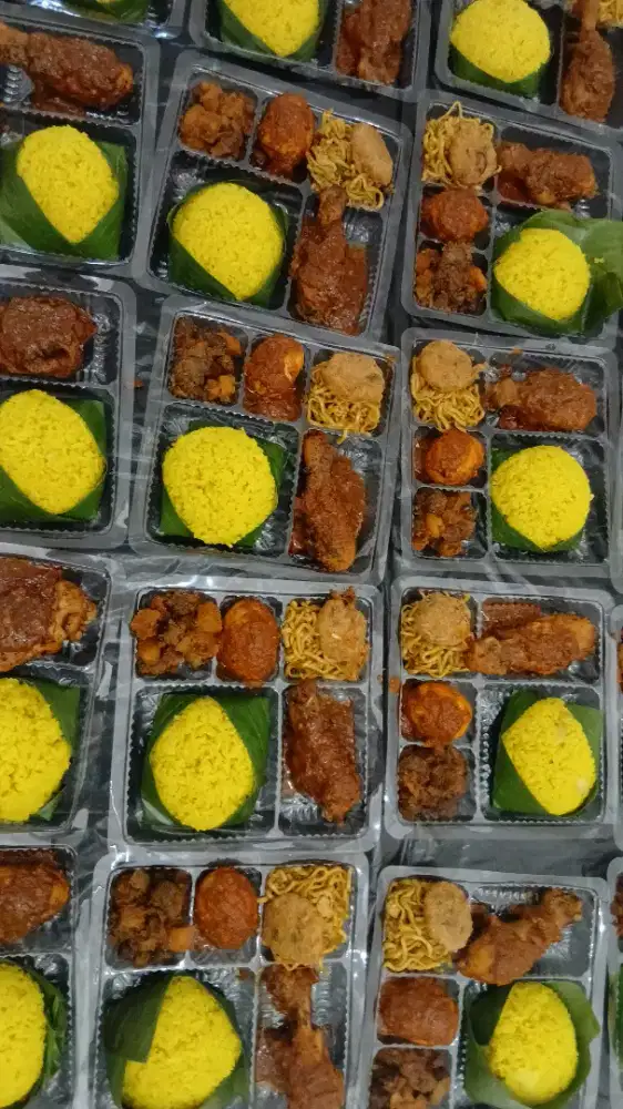 Dibutuhkan segera cook Helper