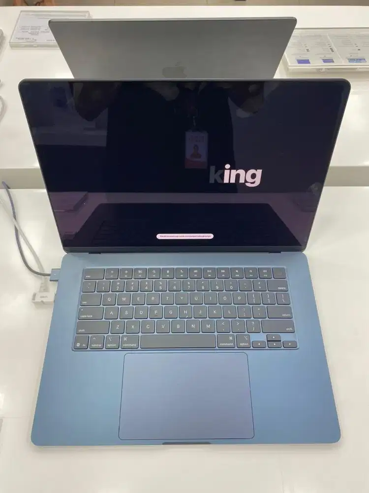 Cicilan Macbook Air 15inci mulai dari 1jutaan