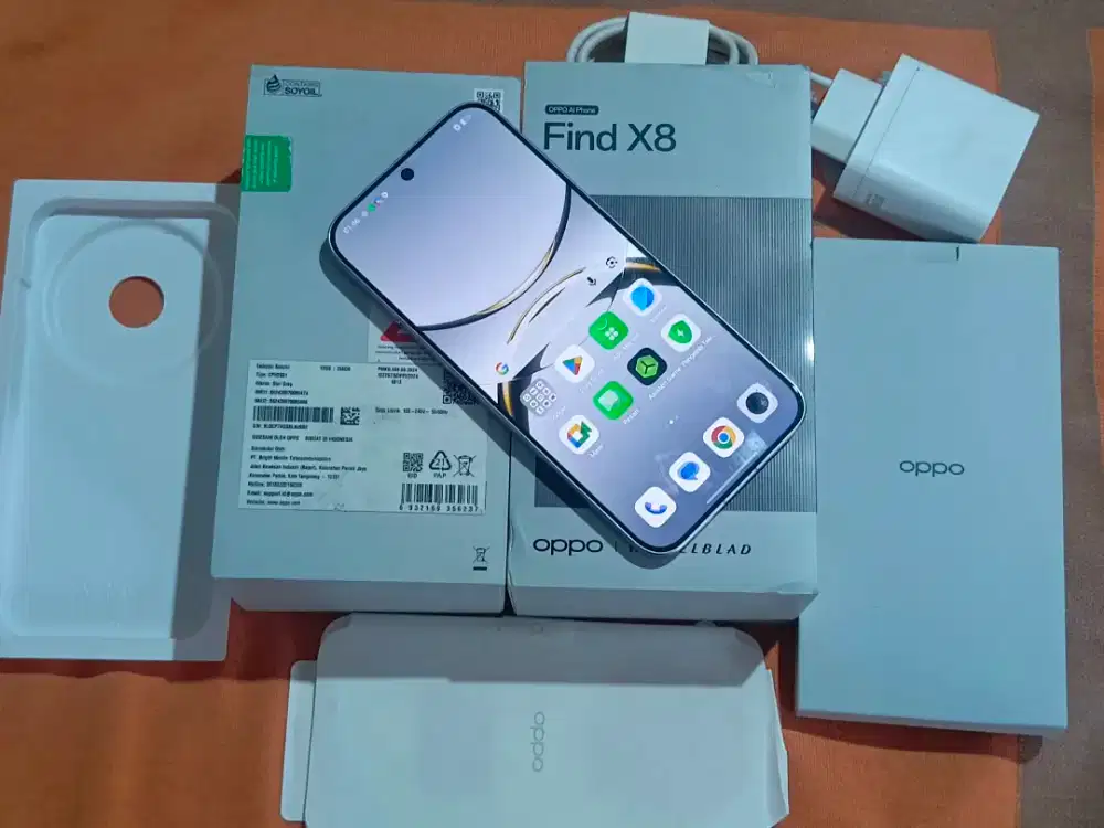 Oppo Find x8 5G 12+12/256Gb fulsett