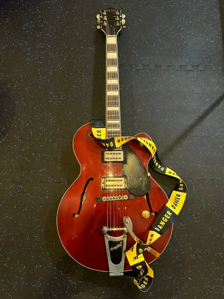 Gitar 16 unit masih bagus