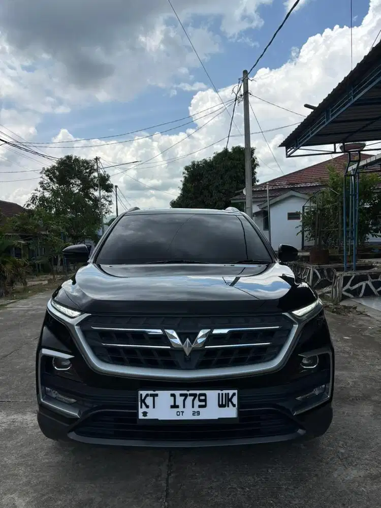 Wuling Almaz Exclusive 2019 Matic 5 Seater