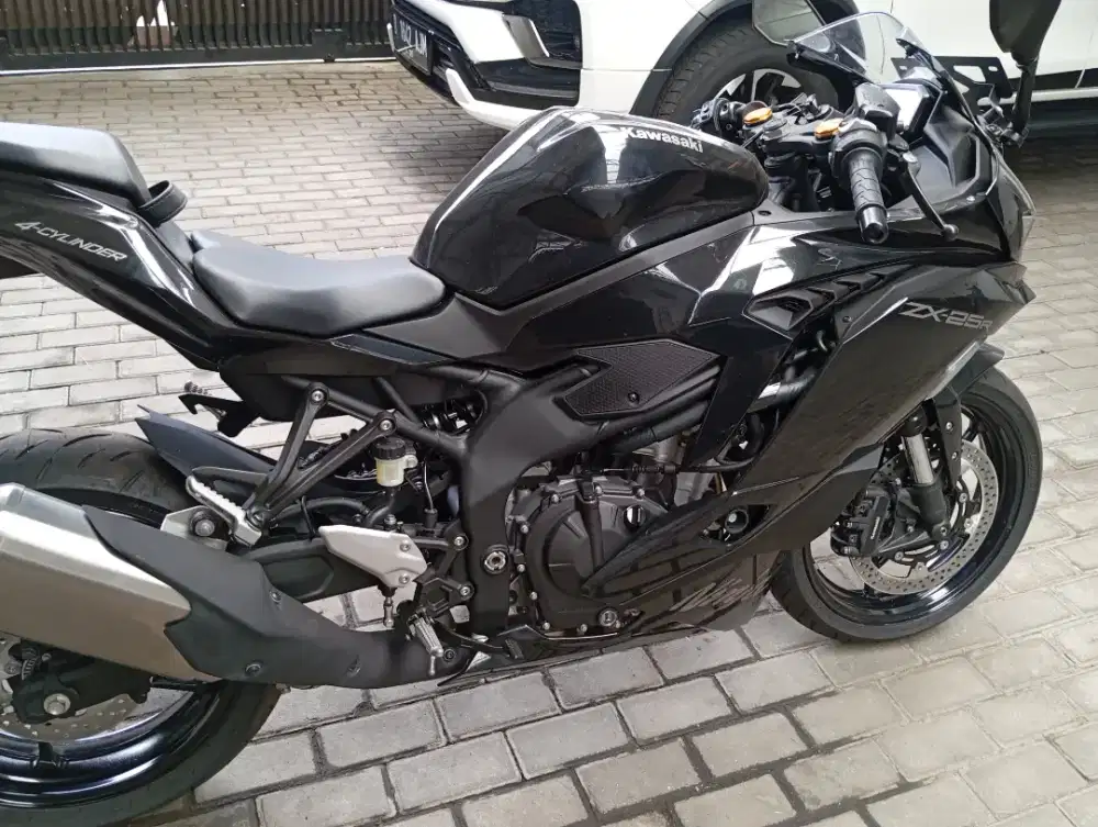 Ninja ZX25R non ABS