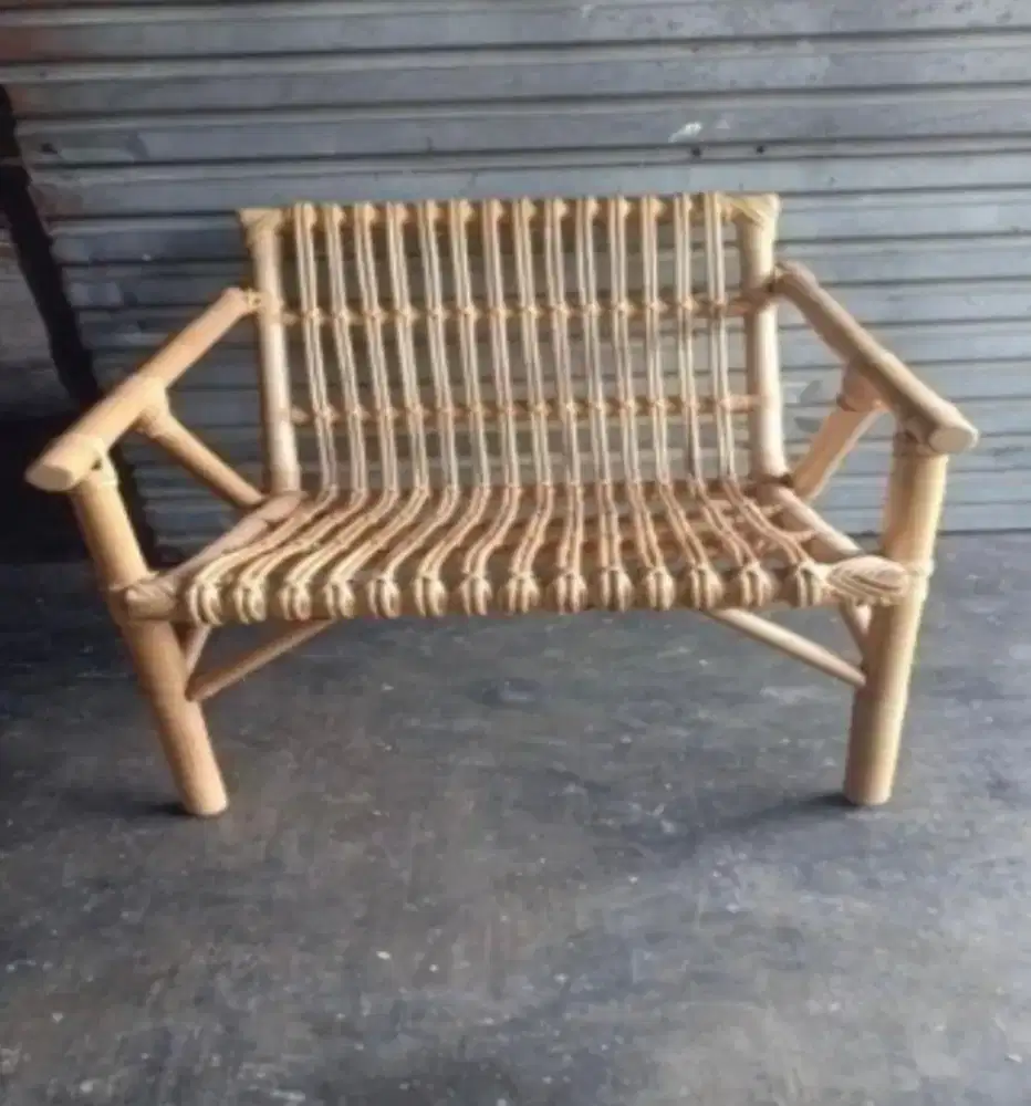 Dicari perawat lansia