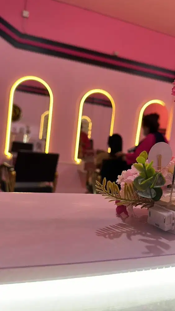 DIJUAL / TAKE OVER SALON SIAP JALAN