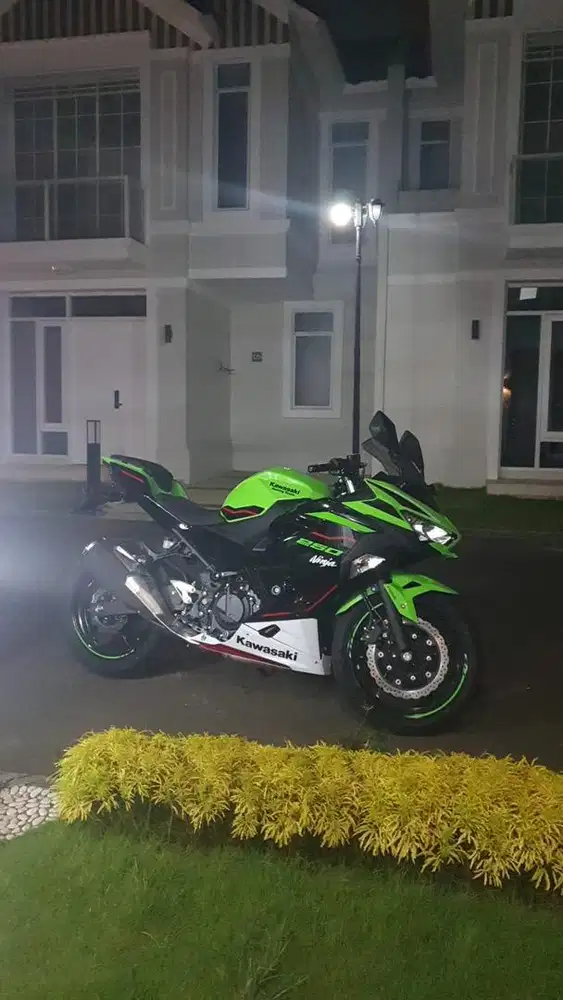 Ninja 250 FI ABS SE KRT 2022 KEYLESS