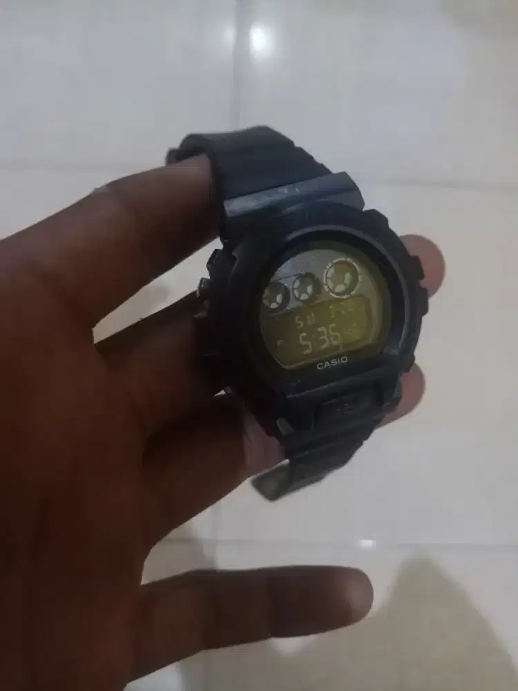 Jam tangan G-Shock Casio