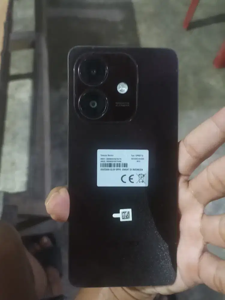 dijual oppo A5i warna merah