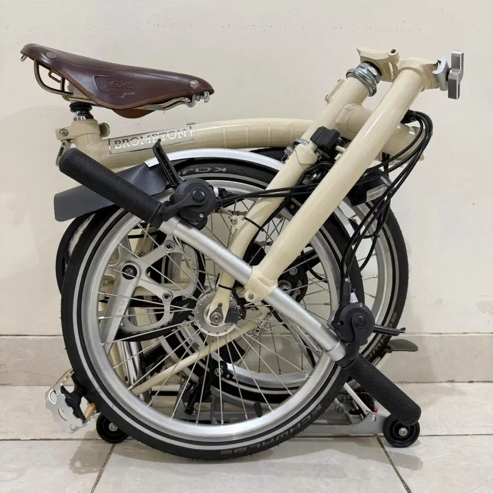BROMPTON S6Rd PALL MALL WHITE CLASSIC EDITION 2024 - LIKE NEW