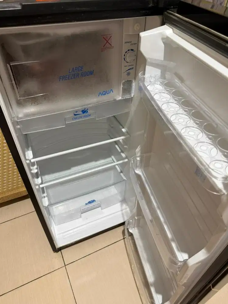 Kulkas aqua 1 pintu