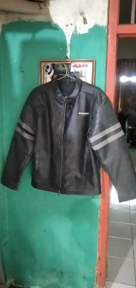 Jaket kulit n max