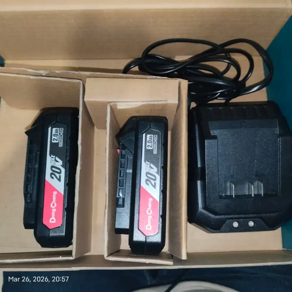 baterai 2Ah Charger 2 Ah Dongcheng DCK DCA