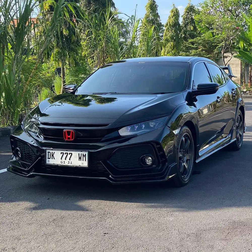 Honda Civic Hatchback 1.5 AT Turbo - 2018