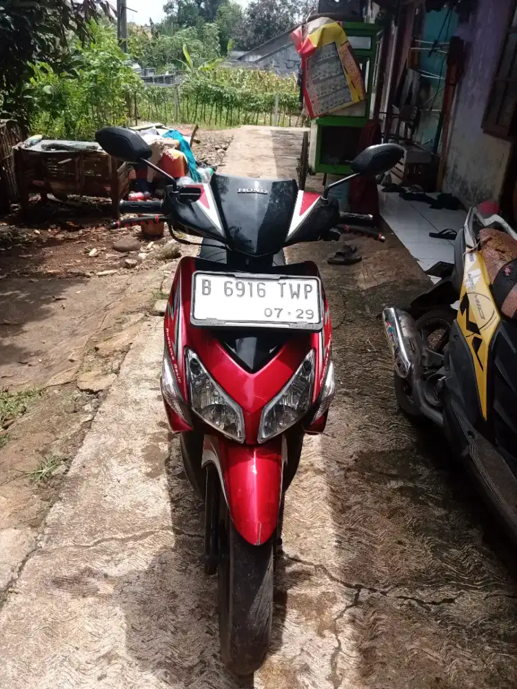 Dijual honda vario tahun 2009