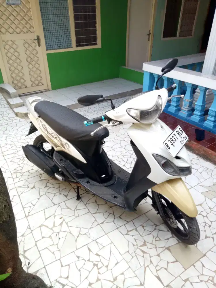 Mio smile 2012 putih