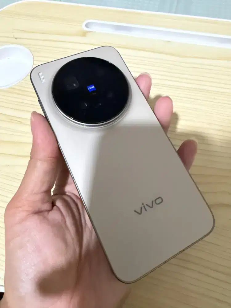 VIVO X300 Pro 16+16GB / 512GB