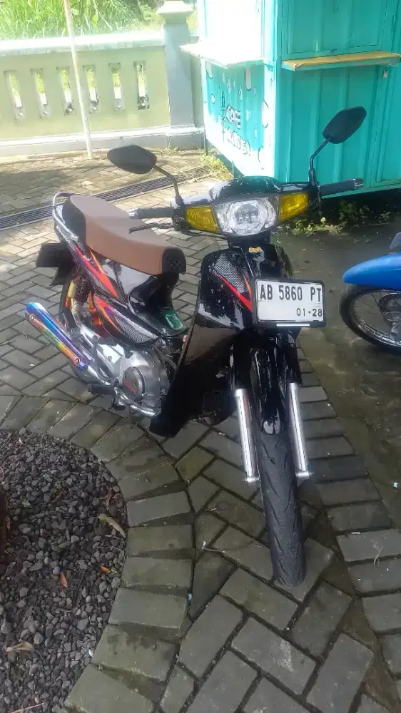 Kirana th 2003. ab bantul. kondisi muluss .