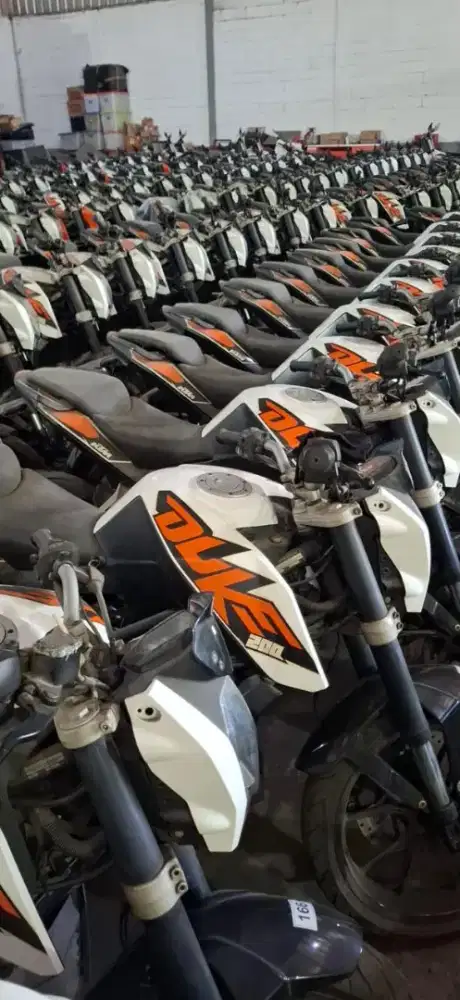 KTM DUKE 200 HARGA MIRING