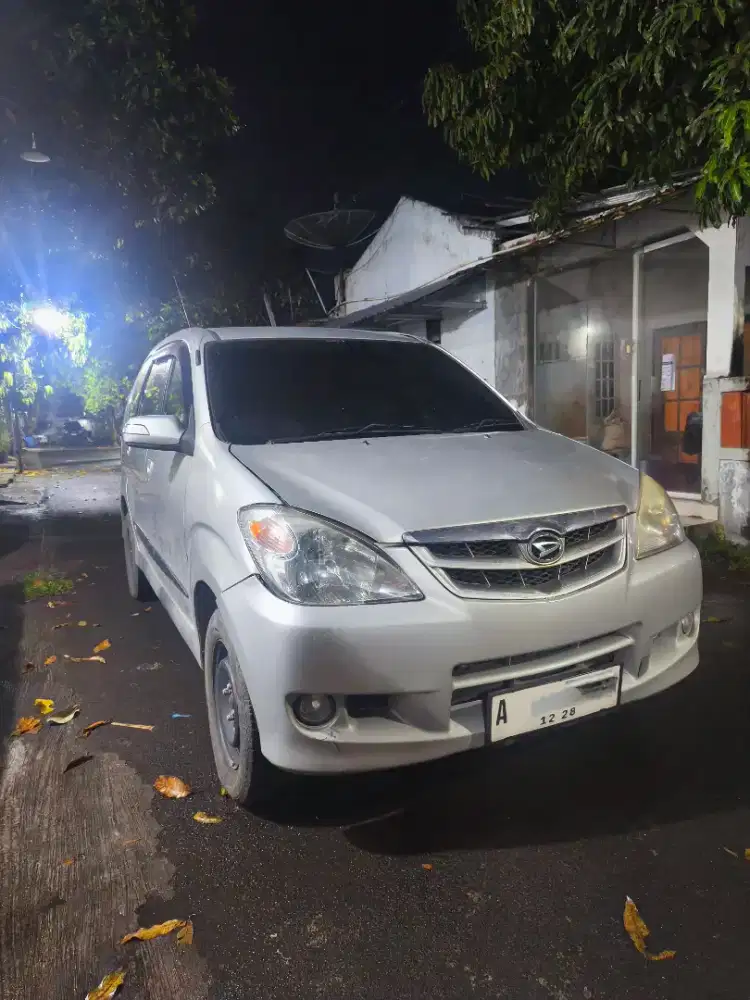Daihatsu Xenia 1.3 Xi Deluxe M/T 2009 Silver