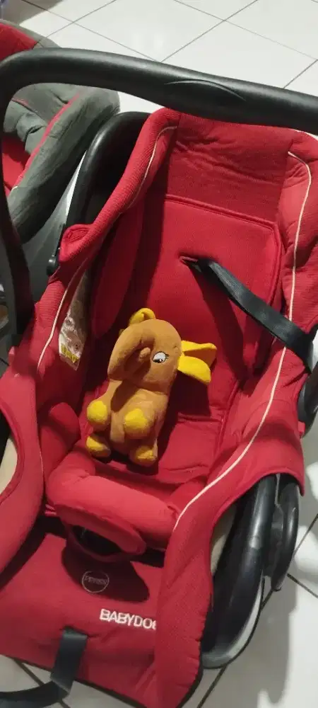 Baby stroller merk baby does dan pliko