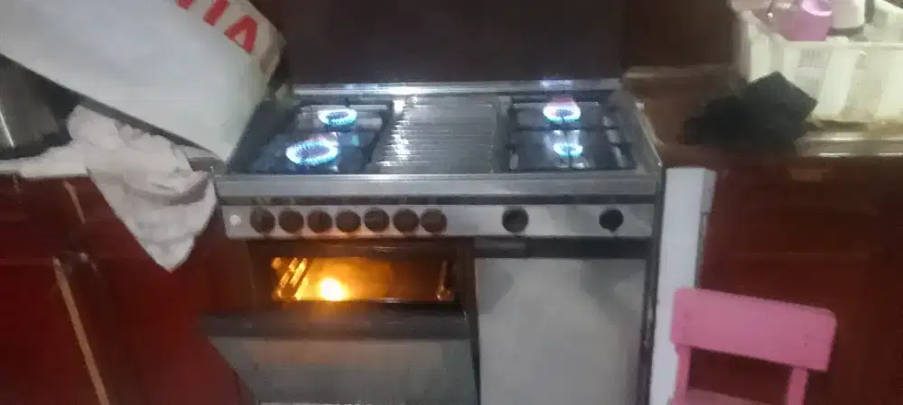 jasa SERVICE KOMPOR GAS