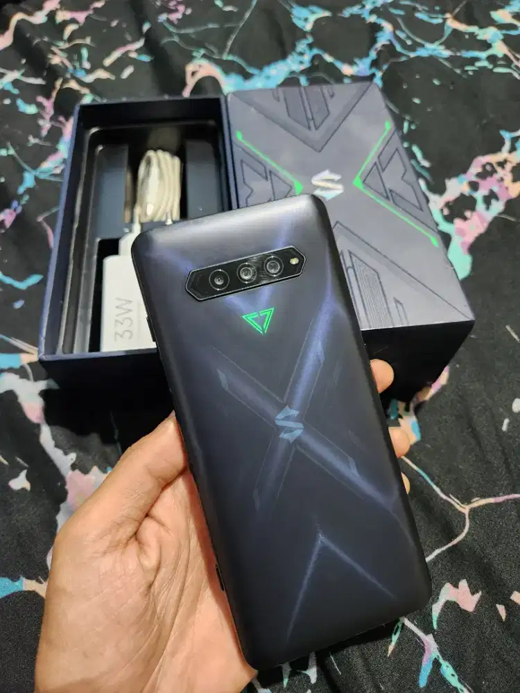 Black Shark 4 pro 12/256 GB Terdaftar beacukai