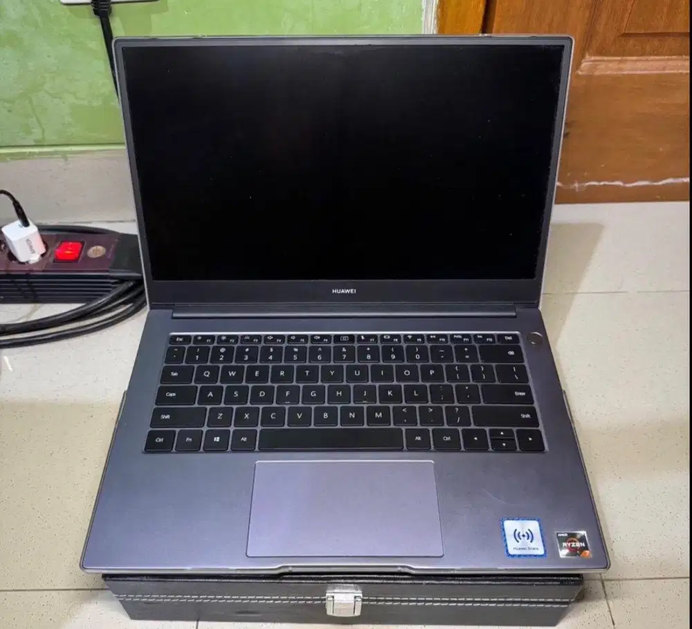 Laptop Huawei D14 2021 not lenovo, macbook, asus, rog, legion