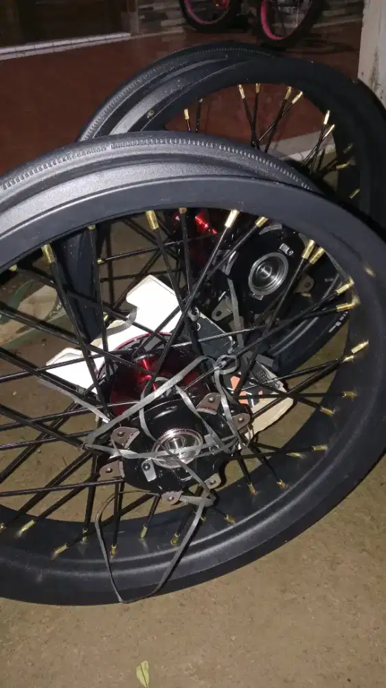 Velg CRF  3'00 . 3'50