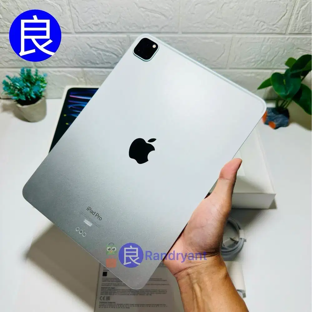 iPad Pro 11 Inchi M2 2022 128GB Silver IBOX WiFi Only Fullset Ori