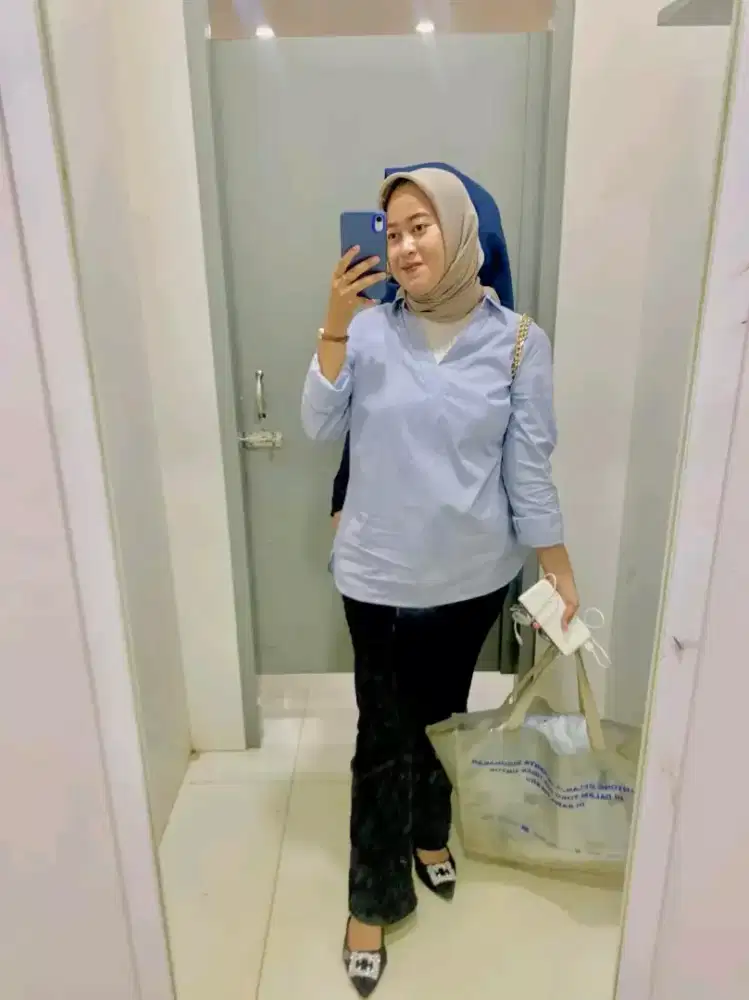 Ajak kerja halal, pengalaman di deskripsi