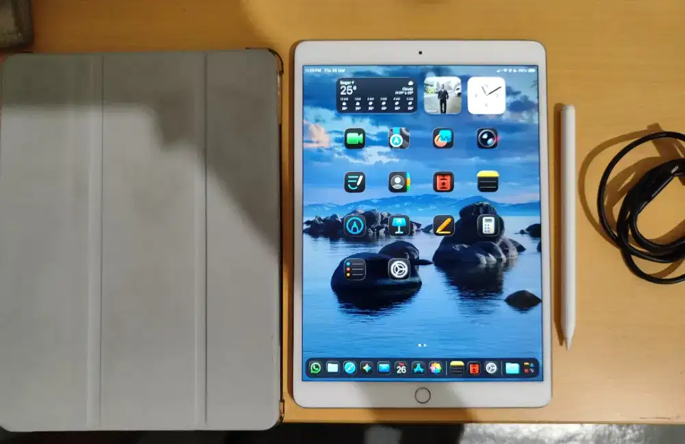 iPad Air 3 (2019) 64GB Ex-Inter (J/A) Wi-Fi + Cellular