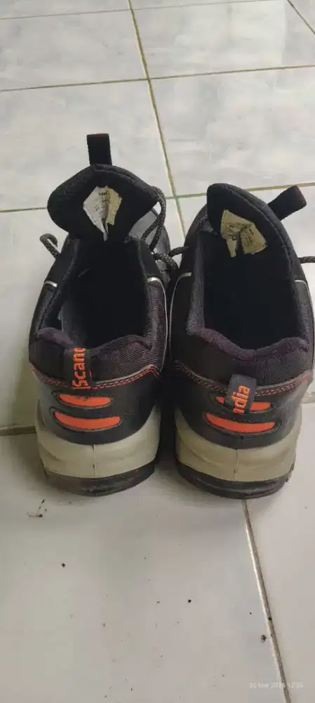 Sepatu Safety laki