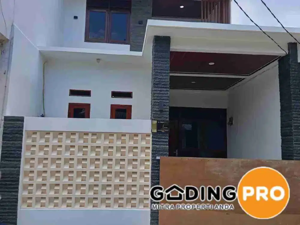 Rumah 2 lantai full renov siap huni di Kranggan Permai