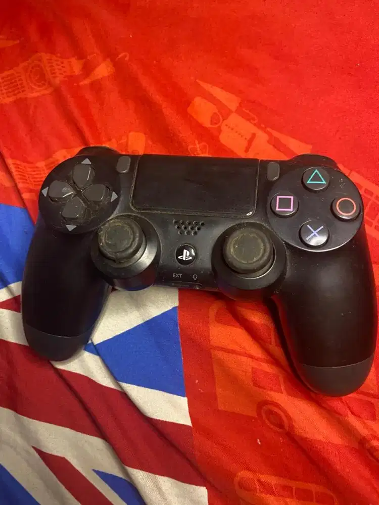 Dijual cepat stick ps 4 ori bawaan