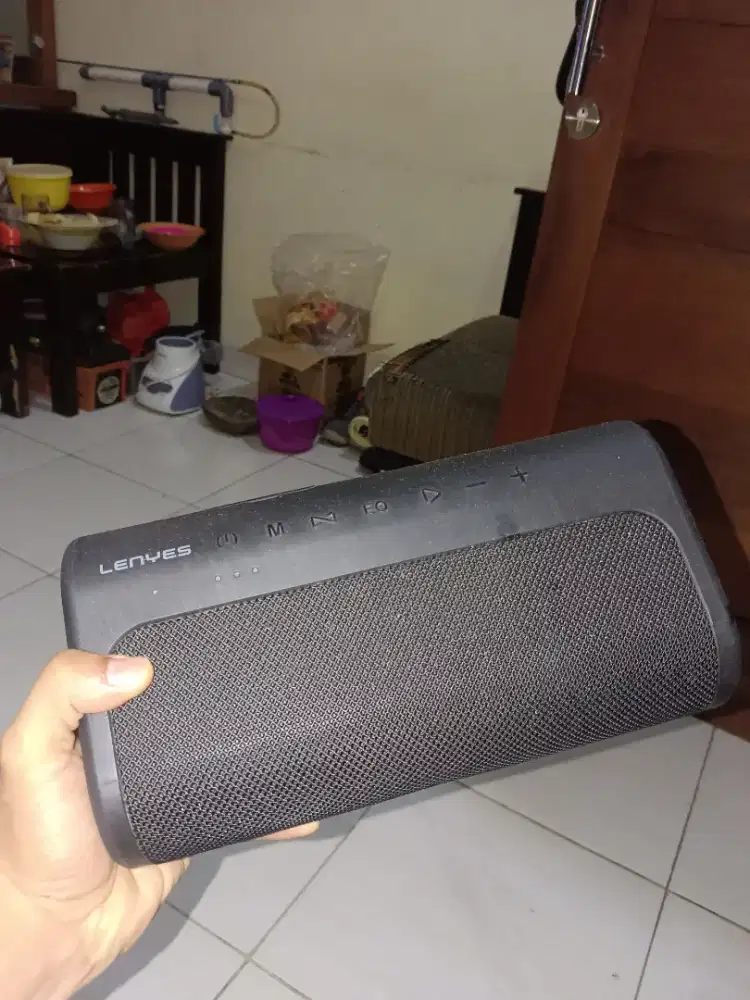 Speaker lenyes s810
