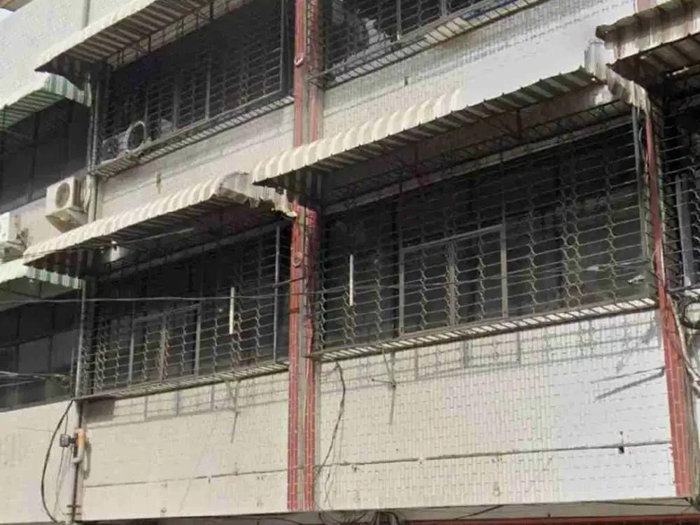 Dijual dan disewakan Ruko 4 Lantai Rapih Siap Pakai di Pangeran Jayakarta