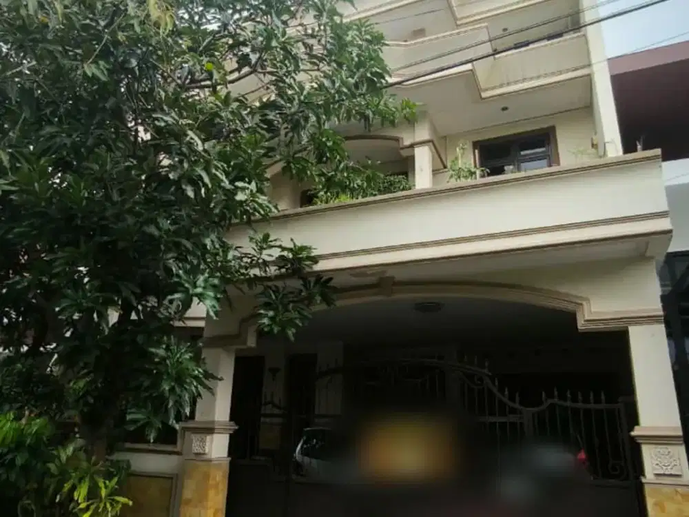 DIjual Cepat Rumah Semi Furnish Siap Huni Terawat di Manyar