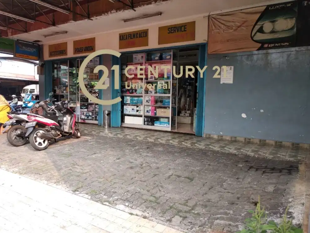 Ruko Hoek Di Jalan Ramai Kebayoran Lama Jakarta Selatan