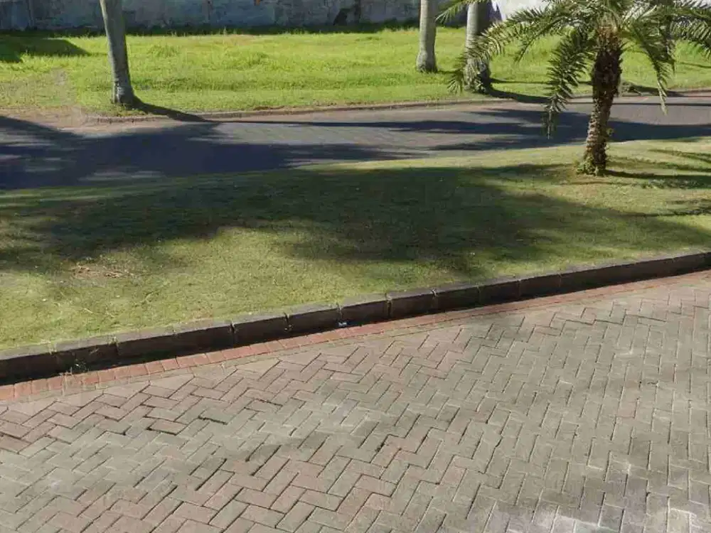 TANAH ARAYA GOLF BOULEVARD KOTA MALANG