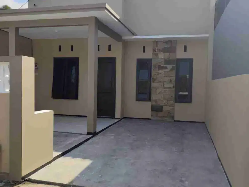 Rumah Bagus Murah Di Belakang SMAN 6 Kota Malang